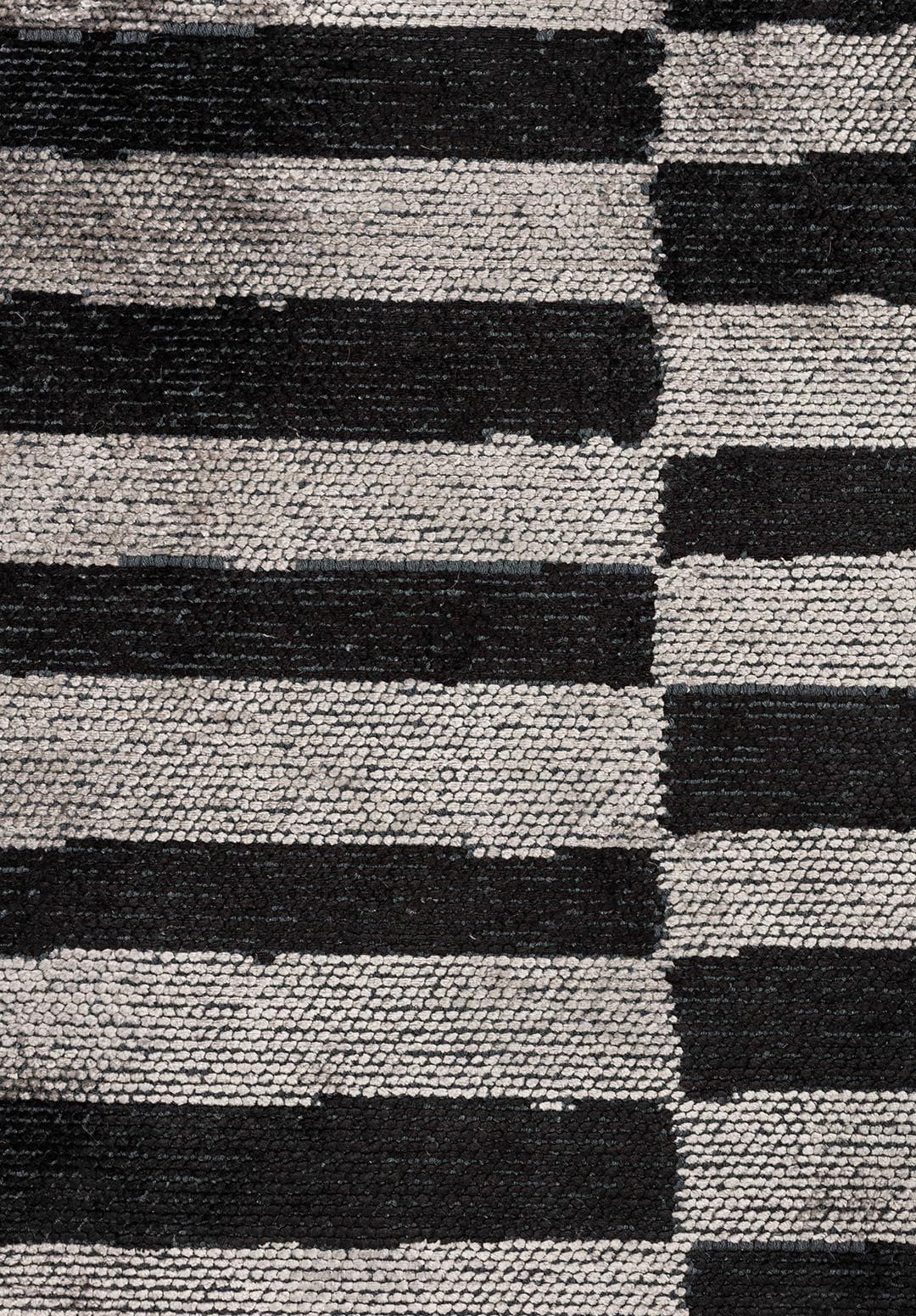 DOMINO BLACK - CREAM RUG - 5
