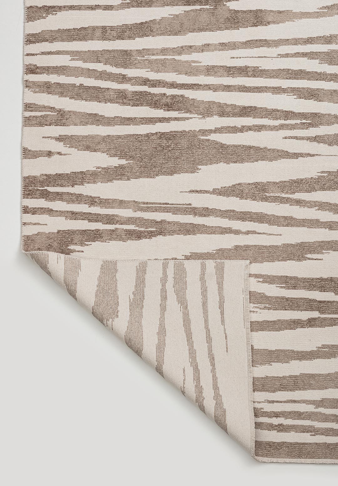 ZEBRA NOUGAT - ECRU RUG - 3