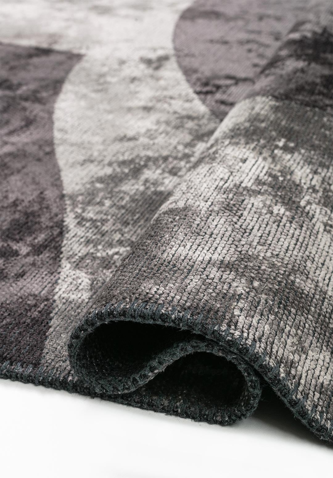 SKEW CHARCOAL - GREY RUG - 2