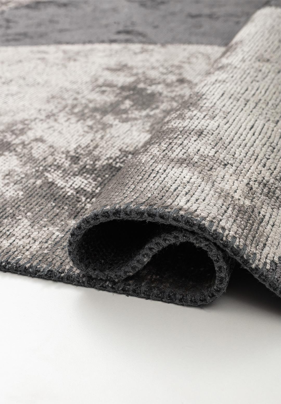 SWIRL CHARCOAL - CREAM RUG - 2