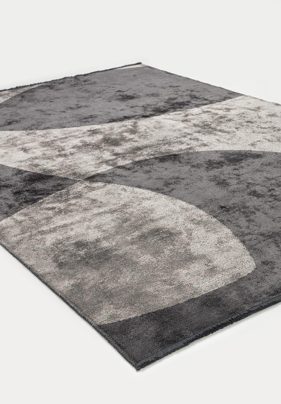 SWIRL CHARCOAL - CREAM RUG - 4