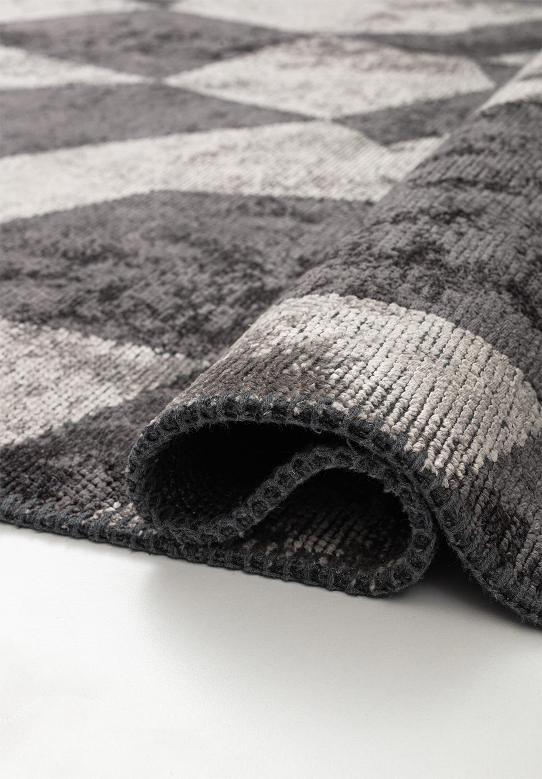 FLAG CHARCOAL - CREAM RUG - 2