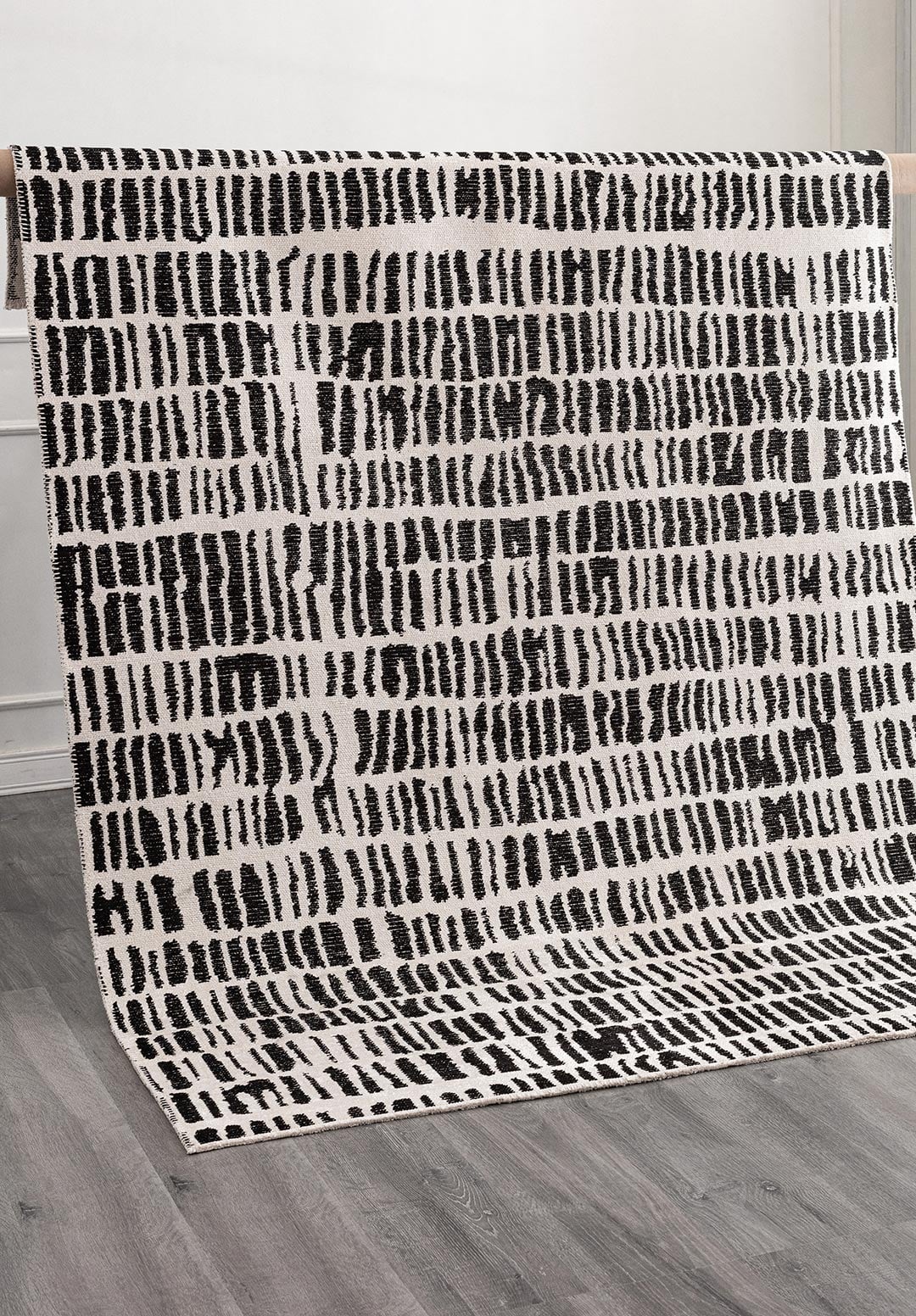 NET BLACK - ECRU RUG - 6