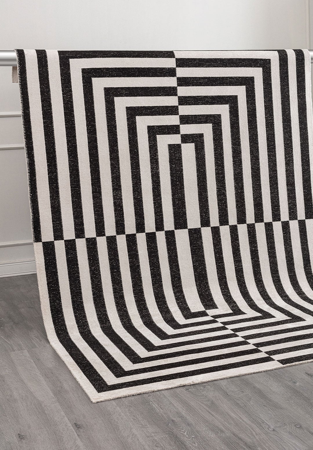 ENIGMA BLACK - ECRU RUG - 4
