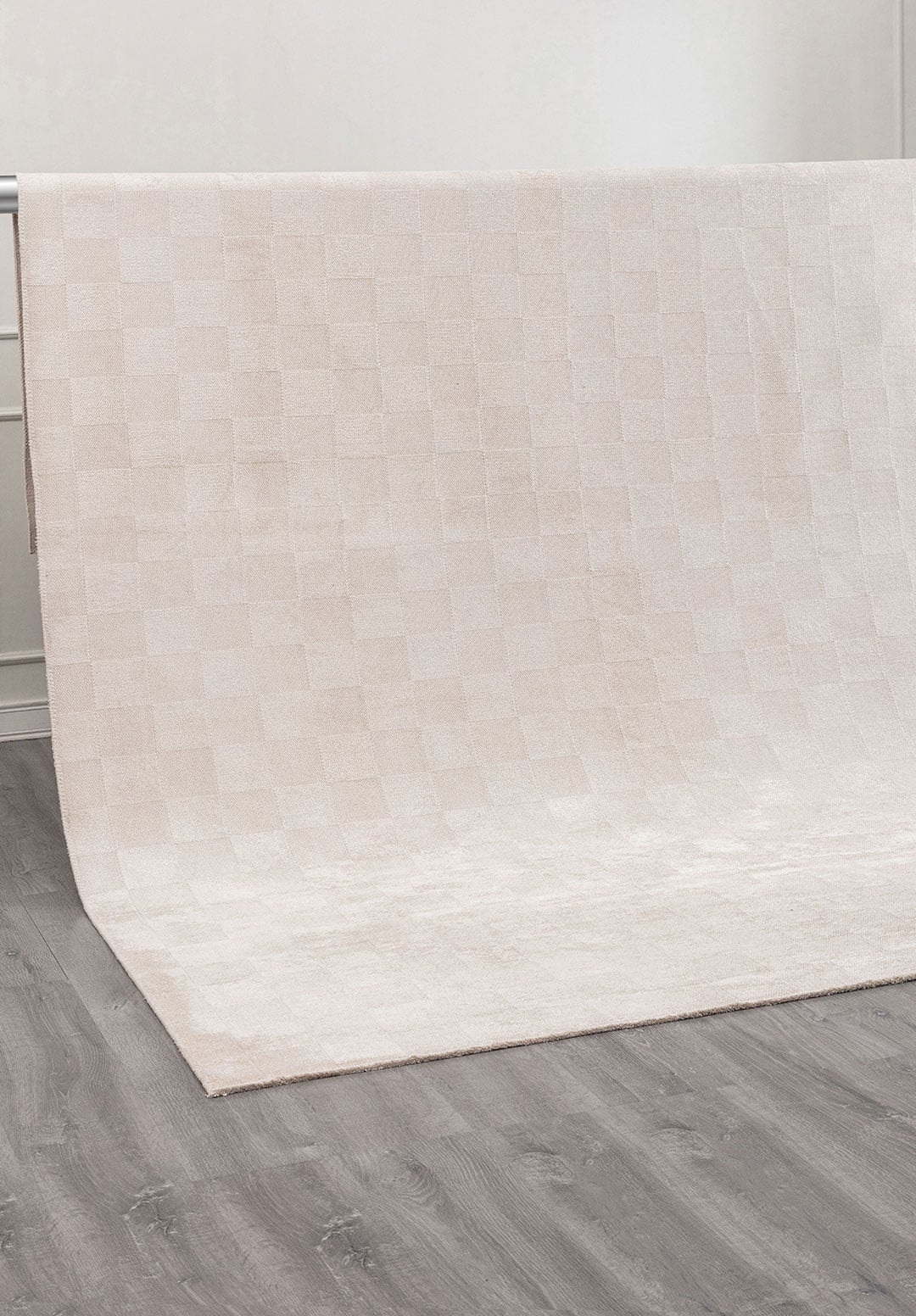 CHECKERS ECRU RUG - 4