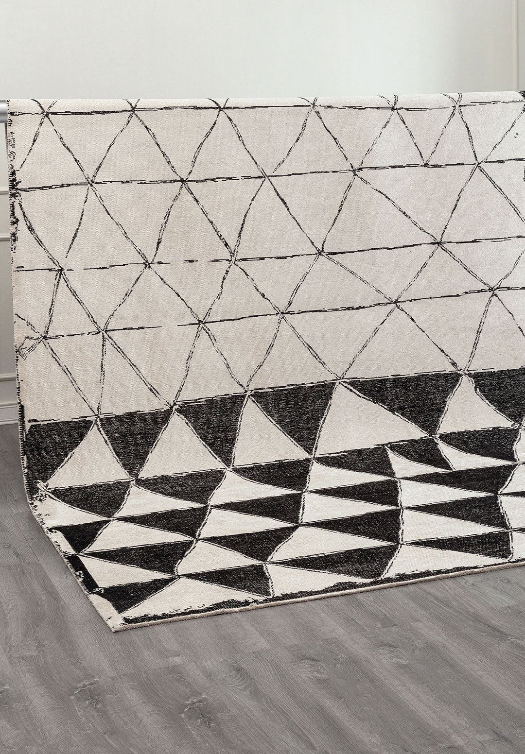 SIERRA BLACK - ECRU RUG - 4