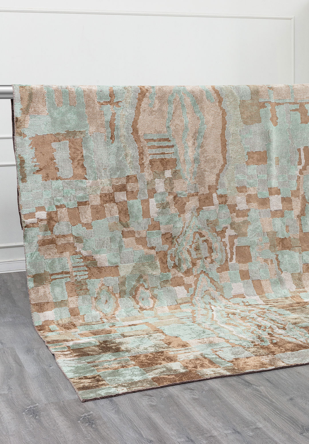 FOSSIL MINK - LIGHT CREAM - RIVER GREEN RUG - 4