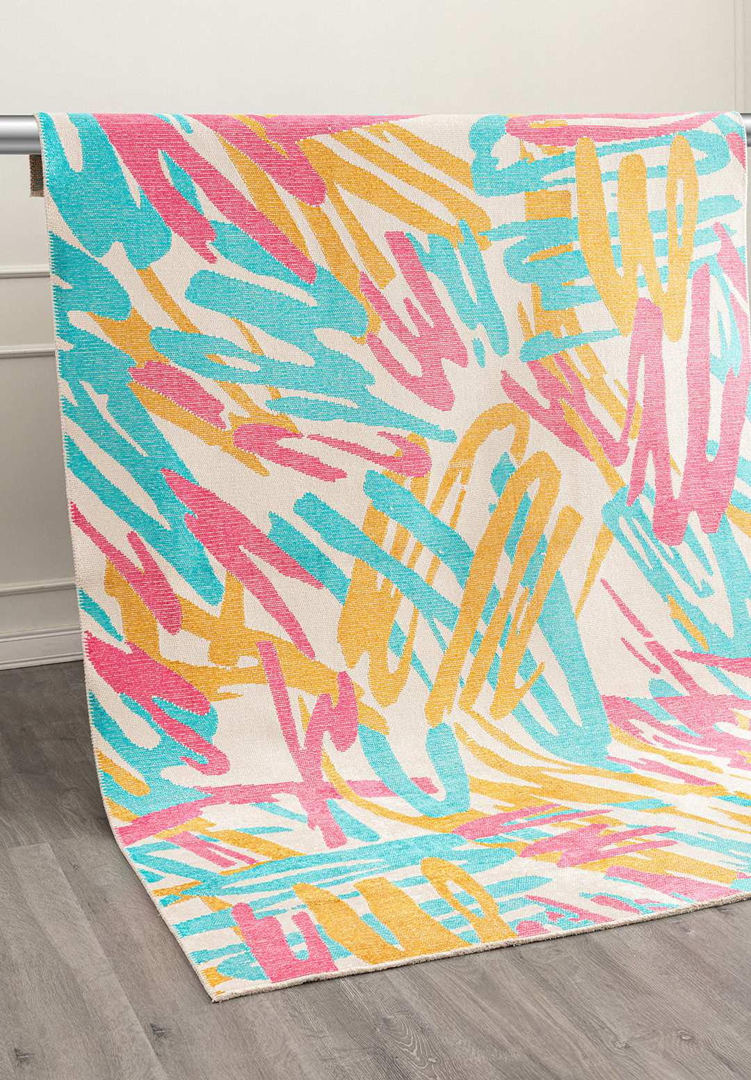 CARNIVAL PINK - TURQUOISE - GOLD - ECRU RUG - 4