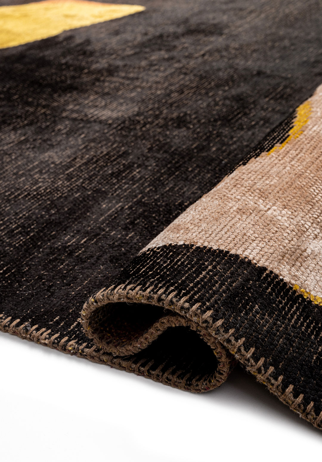 EUPHORIA YELLOW - BONE - RED - TERRA - BLACK RUG - 2
