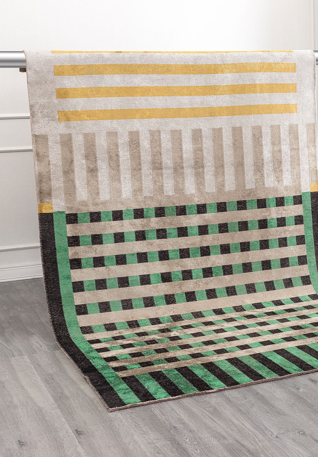DECO BLACK - NOUGAT - GRASS GREEN - GOLD - BONE RUG - 4