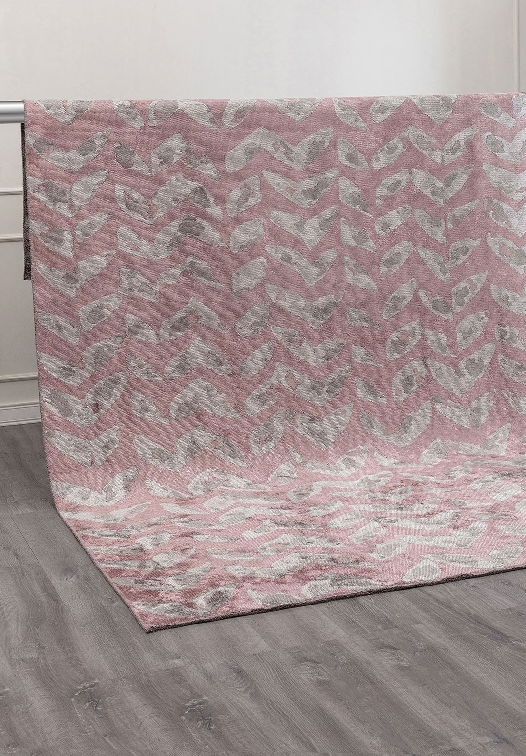 NOVA DAMSON - GREY - BONE RUG - 4