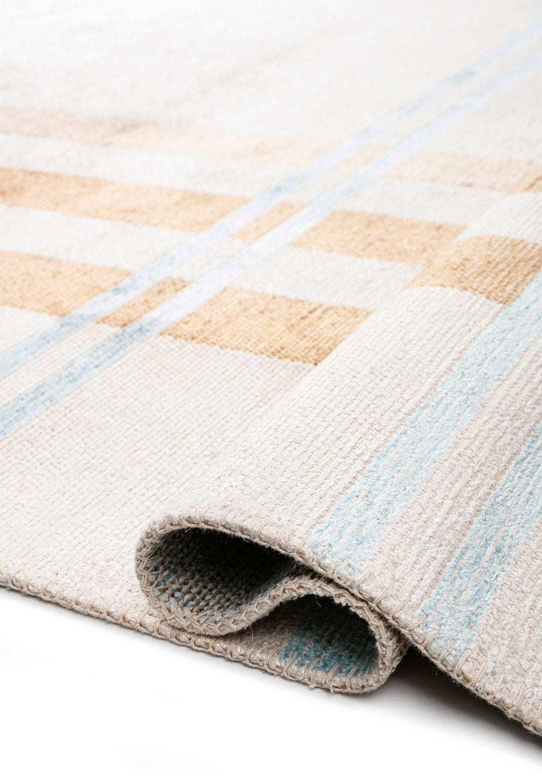 SCOTCH DARK BEIGE - ICE BLUE - ECRU RUG - 2