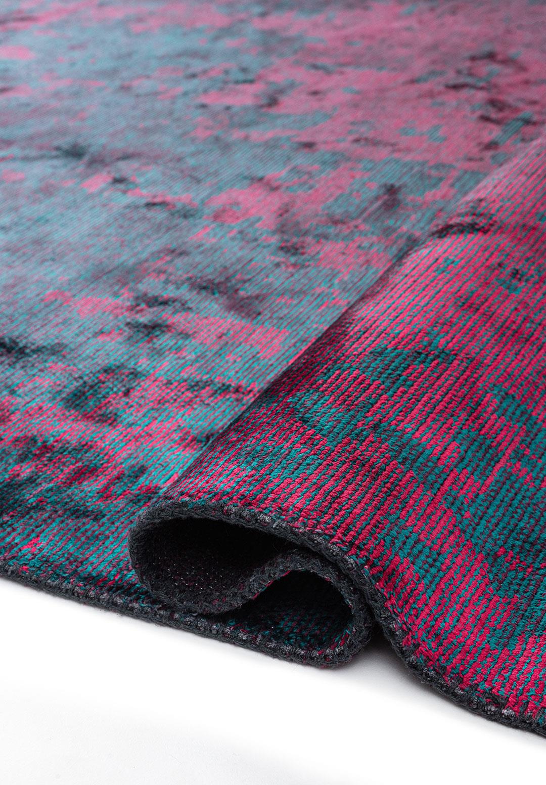 HORIZON DARK TURQUOISE - DARK DAMSON - MAGENTA RUG - 2