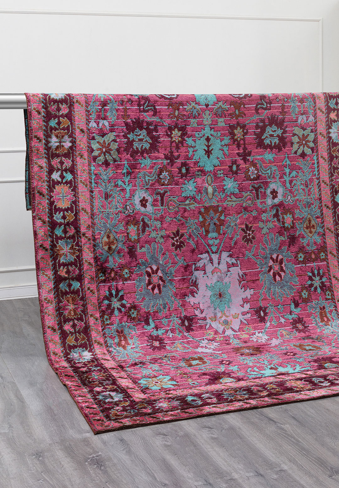 SPLENDOR CACAO - PINK - DARK DAMSON - TURQUOISE RUG - 4