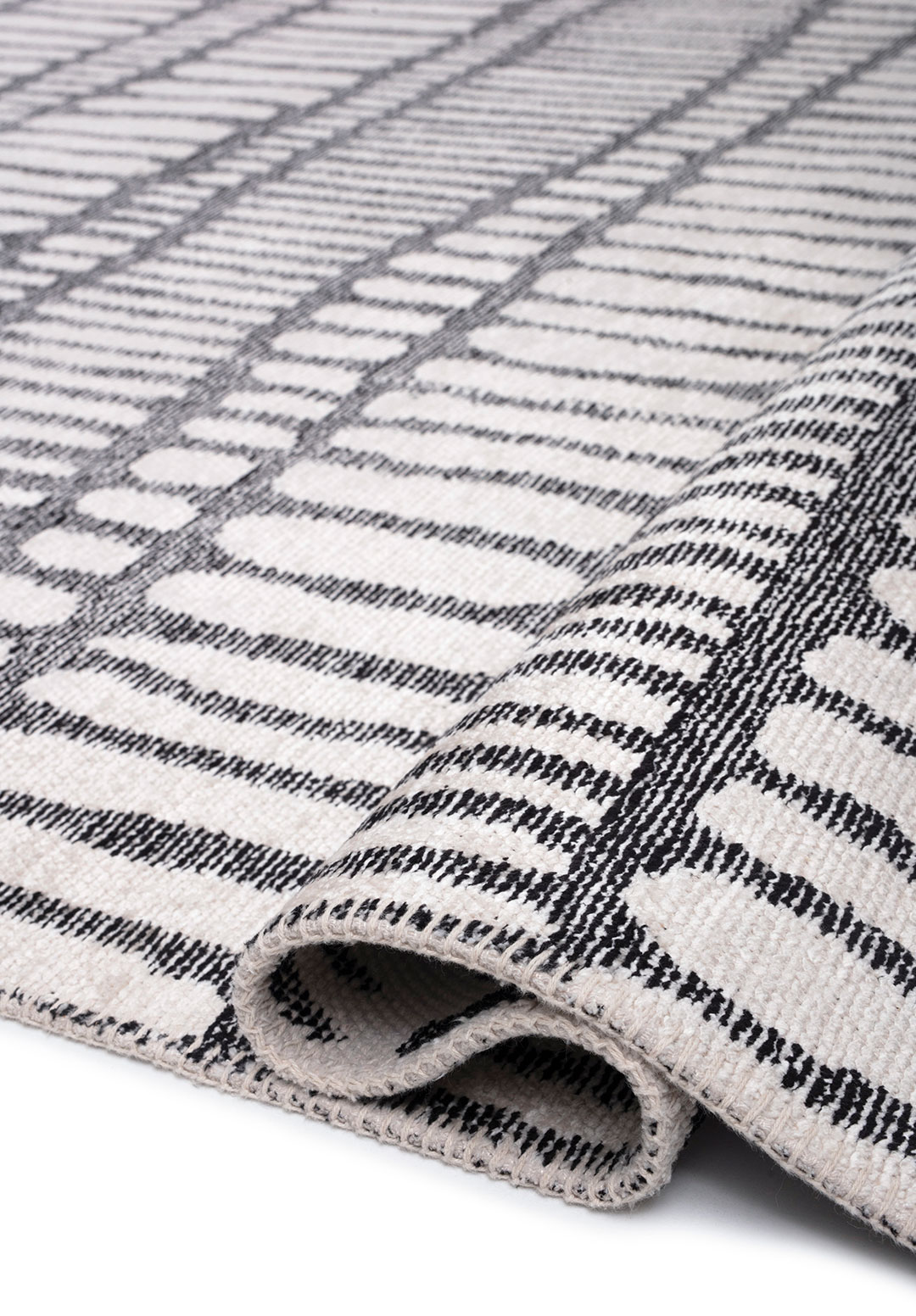 TEMPO BLACK - ECRU RUG - 2