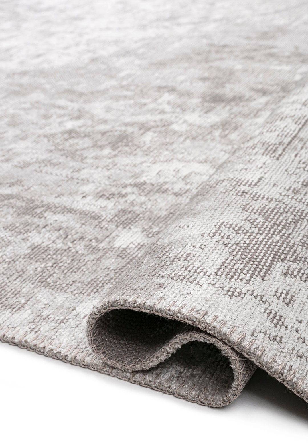 MEDALLION BONE RUG - 2
